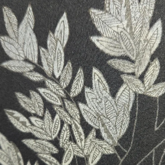 Element Black Short Sleeve Tee with Gray Deer & Leaf Artwork - Picture 5 of 7